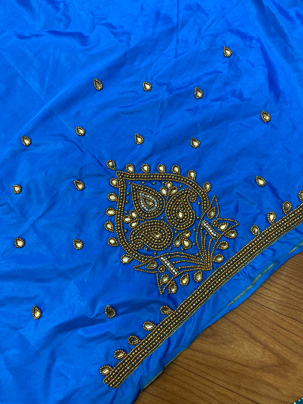 Readymade Aari Work Blouse Bule- E117